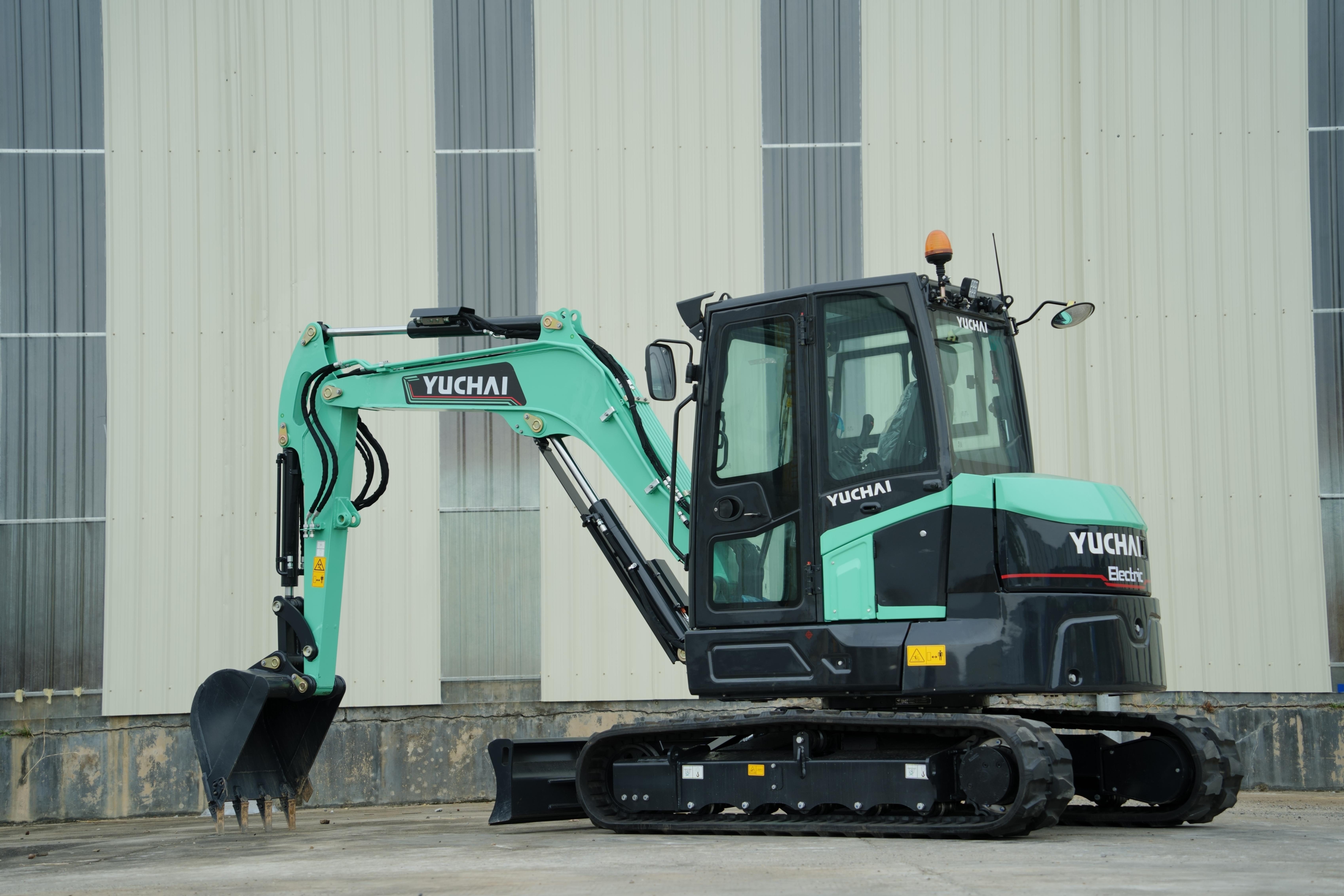 Y60E en action sur chantier